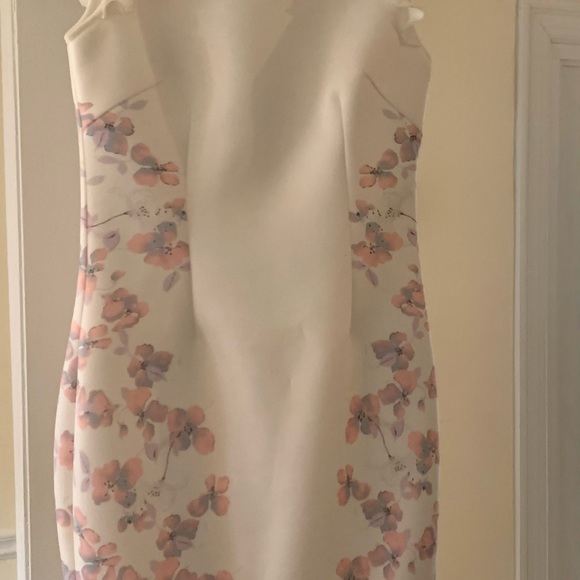 Nero by Jatin Varna pink & white floral fitted sheath dress, S 4. - Picture 3 of 8